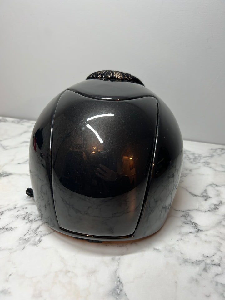 Kep Cromo 1 Black Shine with Lace Front Panel